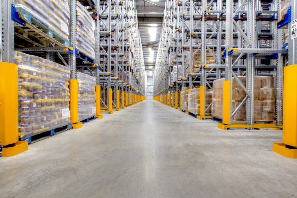 Drive-in racking with yellow guide rails